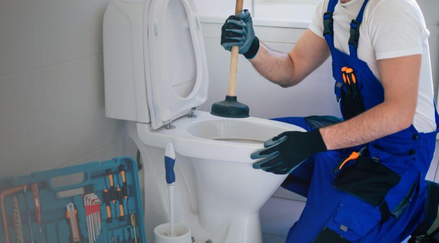 drain and sewer cleaning in Riverside, RI